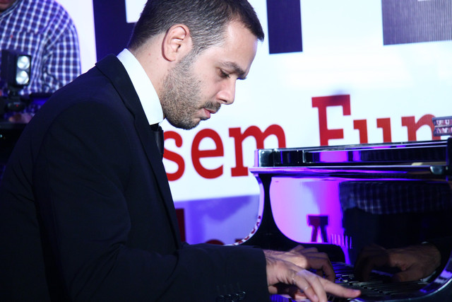 ROADS FOR LIFE Gala Dinner